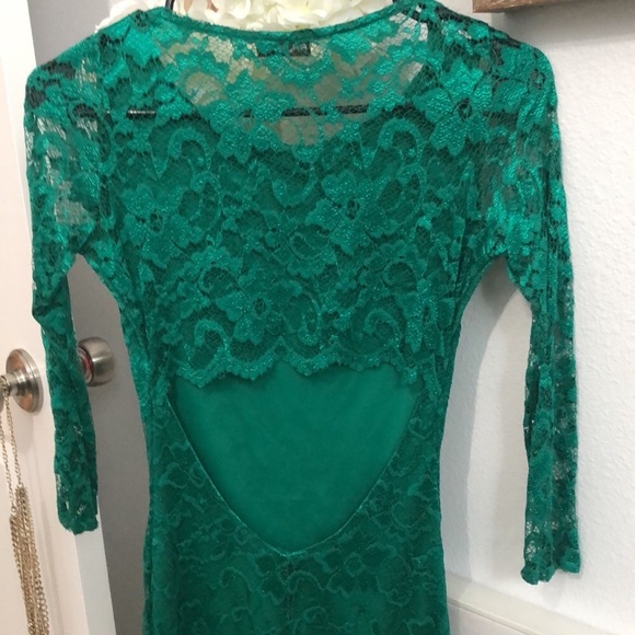 Arden B green lace fitted dress w/3/4 sleeves. NWOT! Sz XS.  Never worn - Picture 2 of 6